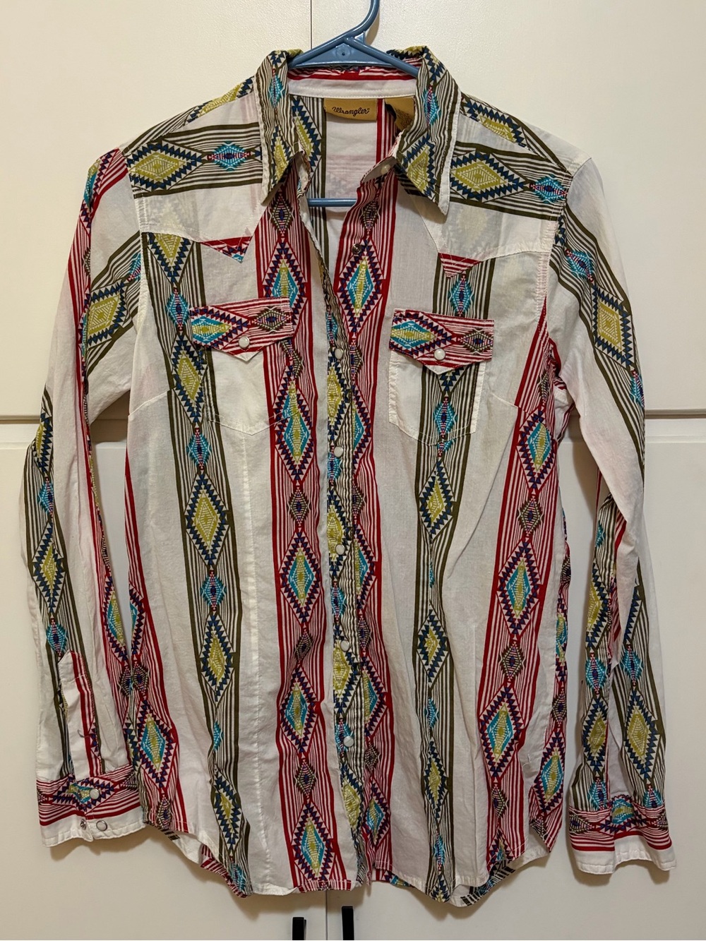 Wrangler’s Women’s Pearl Snap